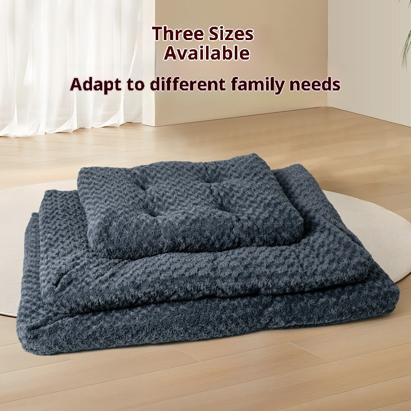 Embossed Velvet Thick Square Pet Mat