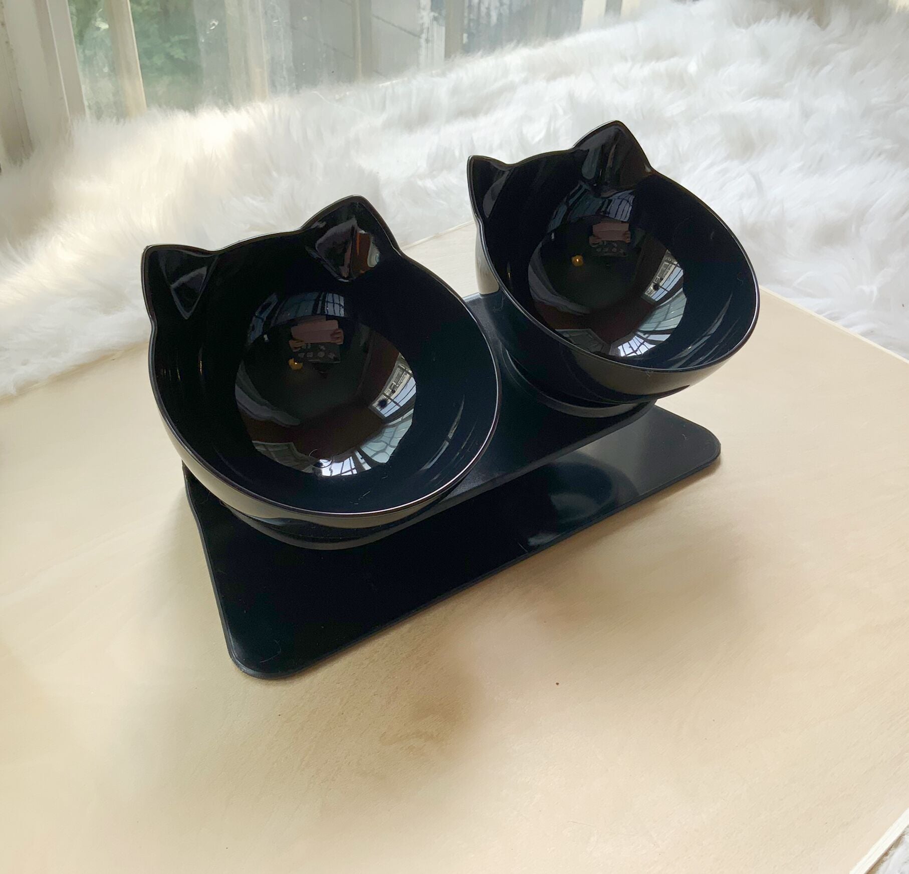 Non Slip Double Cat Bowl With Raised Stand - Pet Mode 